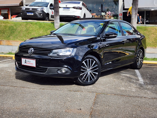 Volkswagen Jetta 2.0 TSI HIGHLINE 211CV GASOLINA 4P TIPTRONIC