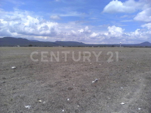 Terreno En Venta En La Lira, Pedro Escobedo, Querétaro.