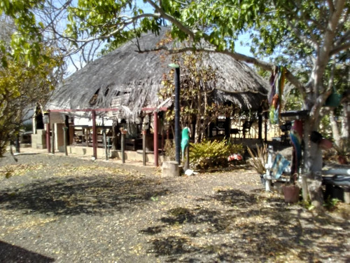 Imagen 2 de 9 de Gm: Chalet En Venta Caicara De Bna Cerca De Playa Pepe