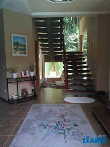 Imagem 2 de 9 de Casa Em Condomínio - Caraguatá - Sp - 641694
