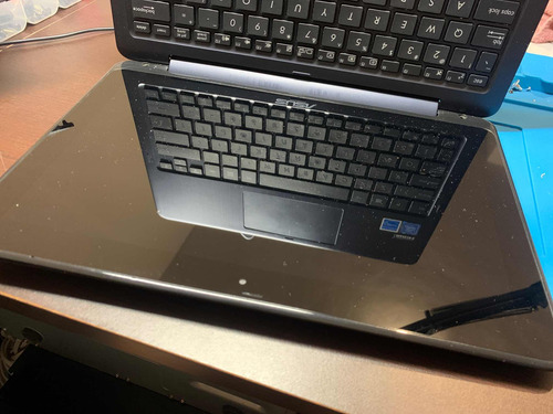 Laptop Asus Tp200s Piezas No Enciende Bien El Display (Usado)