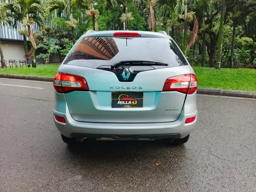 Renault Koleos 4x4 DYNAMIQUE PLUS CAJA SEXTA MECÁNICA REFULL DVD