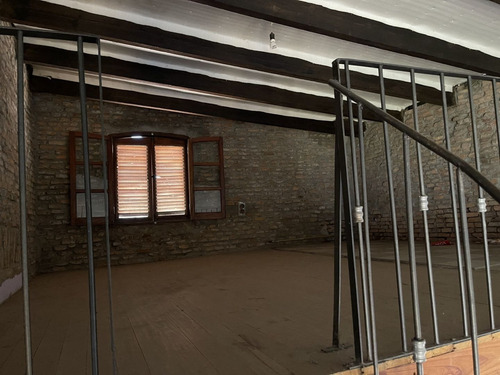 Imagen 8 de 16 de Venta De Casona 5 Dormitorios En Los Hornos, La Plata