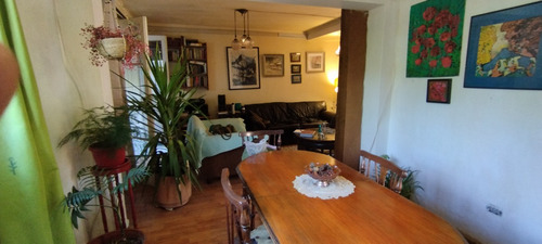 Se Vende Casa 188 M2, Ñuñoa-guggenheim, Sector Hannover