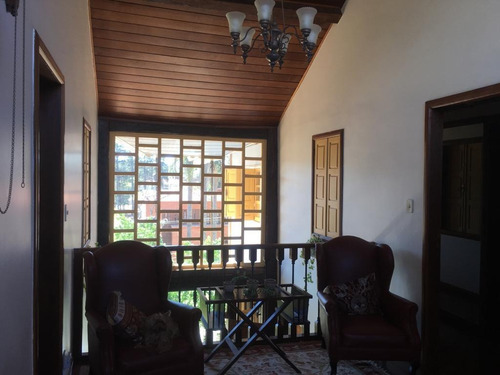 Casa À Venda Com Estilo Colonial No Retiro Das Pedras - 941