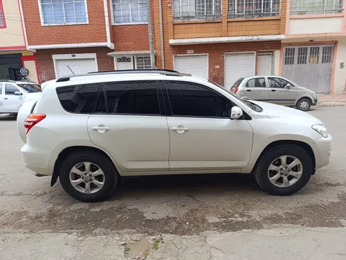 Toyota RAV4 2.4 Life 4x4