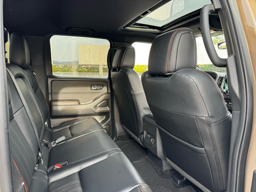 Nissan Frontier 3.8 V6 Pro-4X 4Wd At