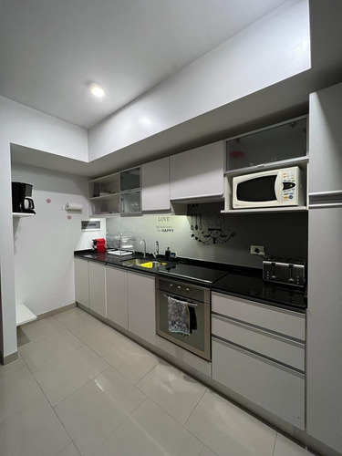 Imagen 4 de 30 de Caba Capital Federal Día Semana Alquiler Temporario Palermo Departamento Seguridad Pileta Cochera Ciudad Buenos Aires Almagro Baño En Suite Seguro Moderno Jardín Piscina Seguro Bs.as. Bs As Depto