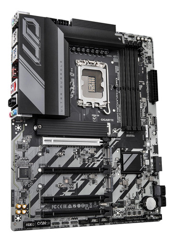Tarjeta Madre Gigabyte Z890 Ud Wifi6e Atx 1851, 256gb Ddr5