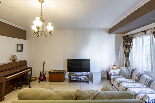 Venta - Ph Duplex Tipo Casa 5 Ambientes Con Cochera Y Pileta - Villa Adelina, San Isidro