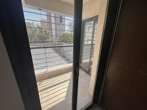 Semipiso Con Cochera En Venta - 2 Dormitorios