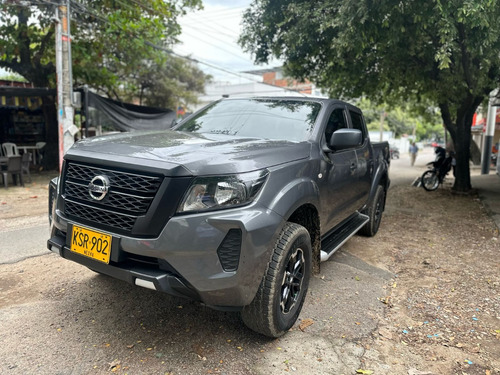 Nissan Frontier Sabanera 4x2 2.5L Gasolina