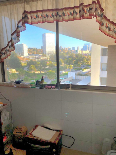 Departamento En Venta De 2 Dorm. En Concón