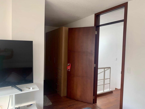 Casa En Venta De Oportunidad En Calderón
