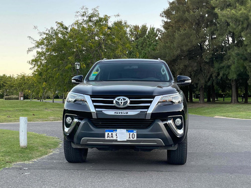 Toyota Sw4 2.8 Srx 177cv 4x4 7as At 2017