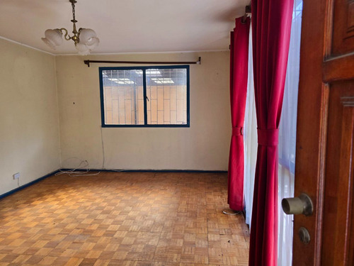 Amplia Casa Familiar Con Excelente Conectividad -la Cisterna