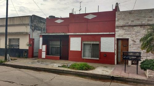 Venta Casa 3 Amb 188 M2 Patio Terraza Remedios De Escalada Lanus