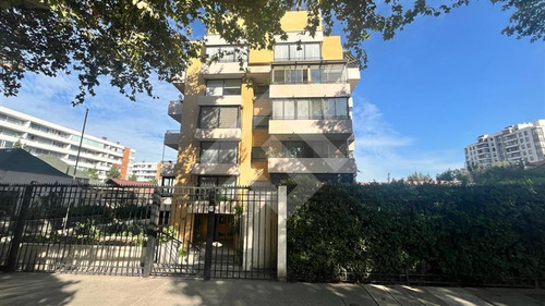 Departamento En Venta De 2 Dorm. En Ñuñoa