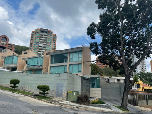 Hermoso Town House En Venta El Parral Con Financiamiento