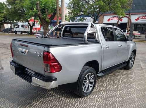 Toyota Hilux 2.8 Cd Srx 177cv 4x2 2018