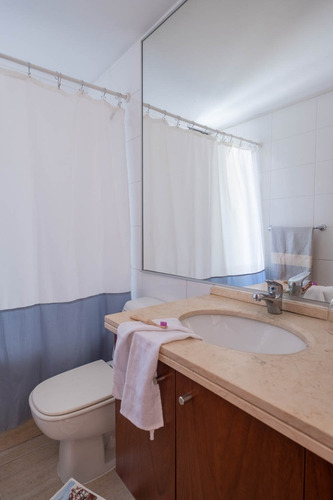 Imagen 18 de 25 de Casa En Condominio,680m2 Terreno,piscina(alvaro Casanova)