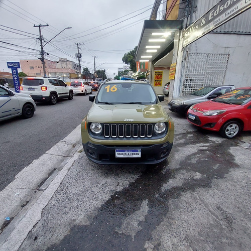 Jeep Renegade 1.8 Flex Aut. 5p