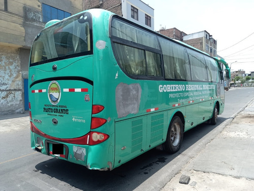 Imagen 7 de 14 de Omnibus Yutong