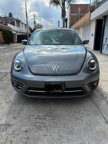 Volkswagen Beetle 2.5 Sound Mt