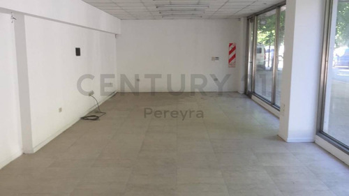 Imagen 8 de 8 de 42 Entre 6 Y 7. Local Comercial En Venta, La Plata.-