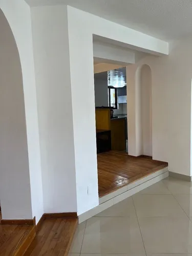 Se Vende Casa En Lomas De Vistahermosa