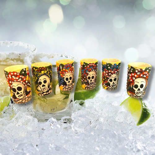 Licorera Mis Amores Tequilero Y Caballitos Color Amarillo De 1l
