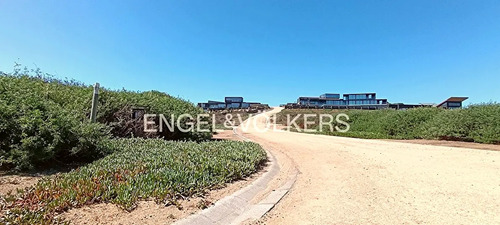Excelente Terreno Con Anteproyecto De Arquitectura