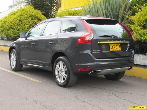 Volvo XC60 2.5 T5 Awd