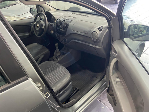 Fiat Palio 1.0 Attractive Flex 5p
