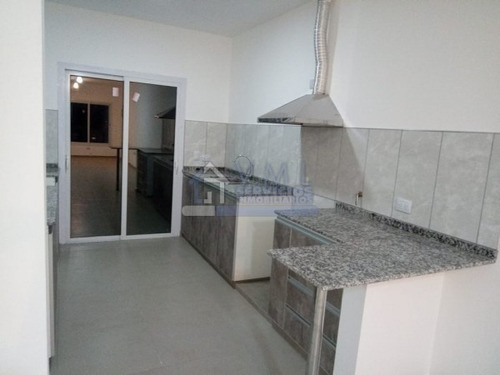 Imagen 3 de 7 de Claros Del Bosque Casa En Venta - Excelente 2 Dormitorios