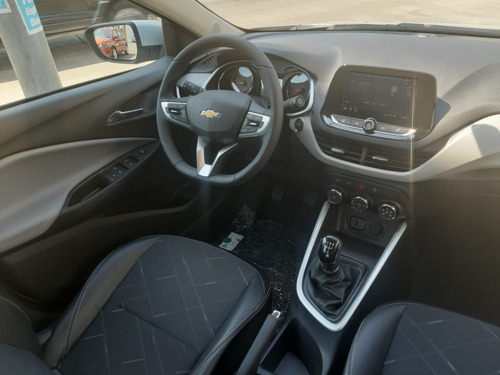 Imagen 2 de 18 de Chevrolet Onix Plus Premier 0km#7