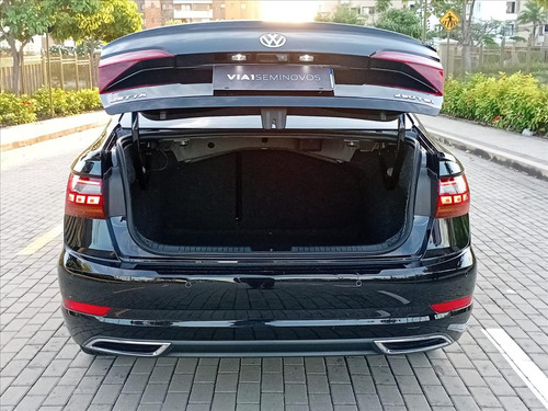 Volkswagen Jetta 1.4 250 TSI TOTAL FLEX R-LINE TIPTRONIC