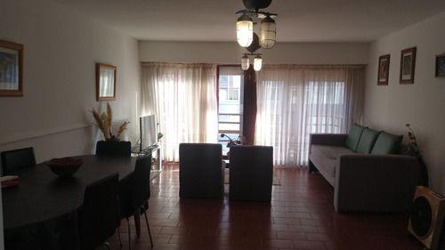 Departamento En Venta En El Centro De Pinamar