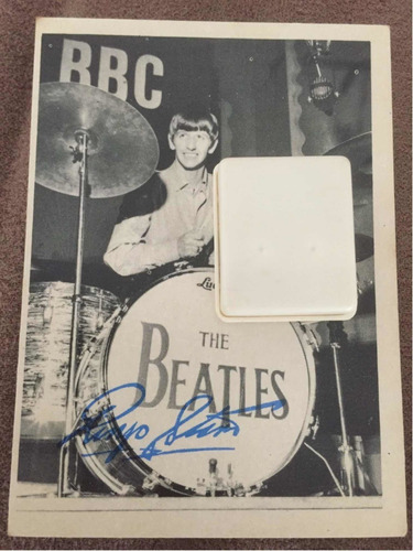 Lote N° 9-  Son 5 Tarjetas Los Beatles  Firma Impresa 1964