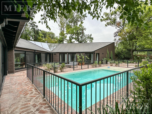 Casa Con Excelente Diseño En Venta En Highland Park