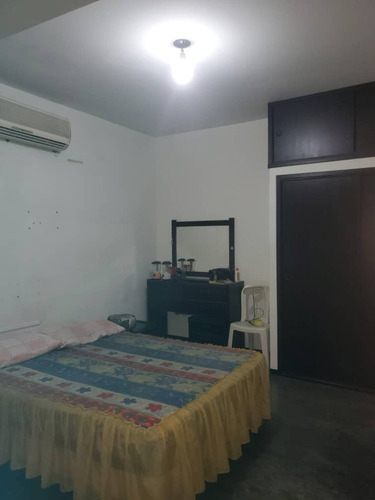 Imagen 13 de 14 de Vendo Casa Con Local Comercial