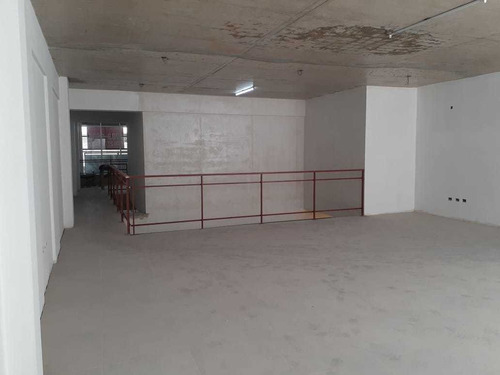 Imagen 4 de 12 de Retasado - Inmejorable Local Comercial A Estrenar!