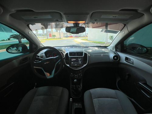 Chevrolet Sonic 1.6 Ls Mt