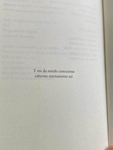 Libro Peligrosa Horizontal De Lorena García Poesía Viajera