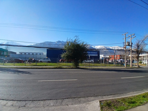 Excelente Local Comercial Para Automotriz En Arriendo