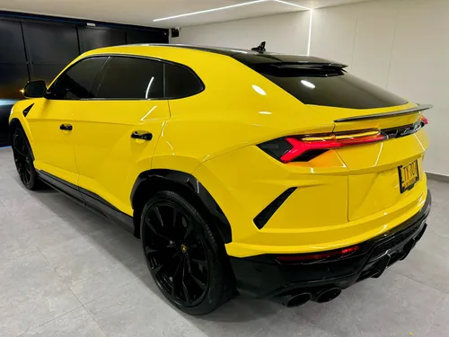 Lamborghini Urus 2022 4.0