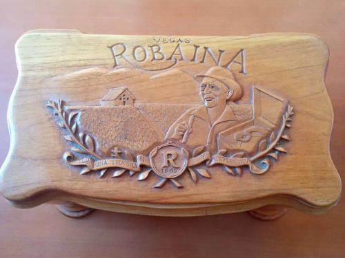 Imagen 4 de 5 de Humidor Para Tabacos Vega Robaina