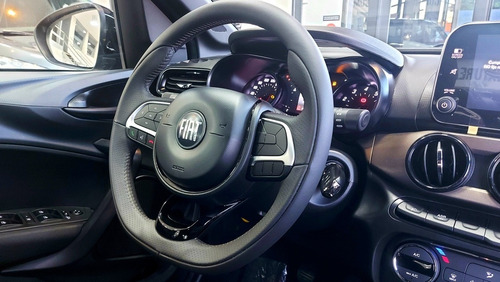 Imagen 13 de 15 de Fiat Cronos Drive S-desing
