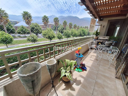 Departamento En Venta De 3 Dorm. San Carlos Apoquindo 2 E
