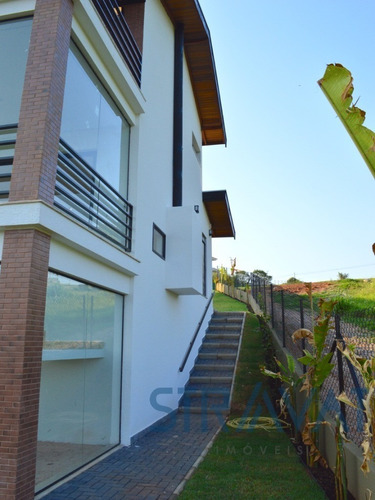 Imagem 8 de 30 de Casa Muito Ampla, Iluminada E Com Vista Magnífica. Acabamento Primoroso, Alto Padrão, Totalmente Equipada, 04 Suítes, Sendo Uma No Piso Térreo E 03 No - Ca00654 - 67774208